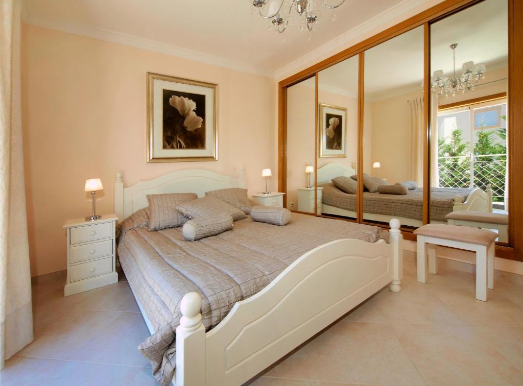 Oasis Parque Country Club Hotel Portimao Bilik gambar