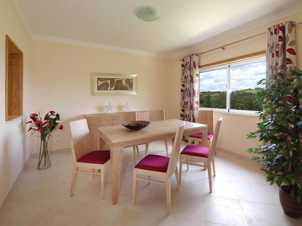 Oasis Parque Country Club Hotel Portimao Bilik gambar