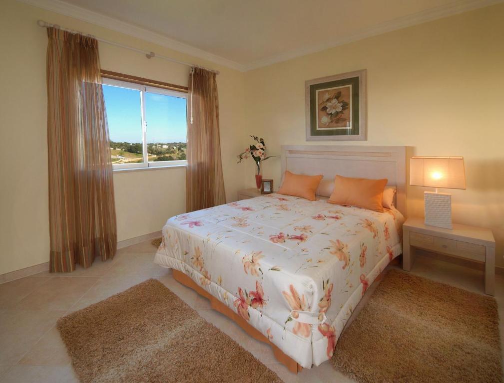 Oasis Parque Country Club Hotel Portimao Bilik gambar