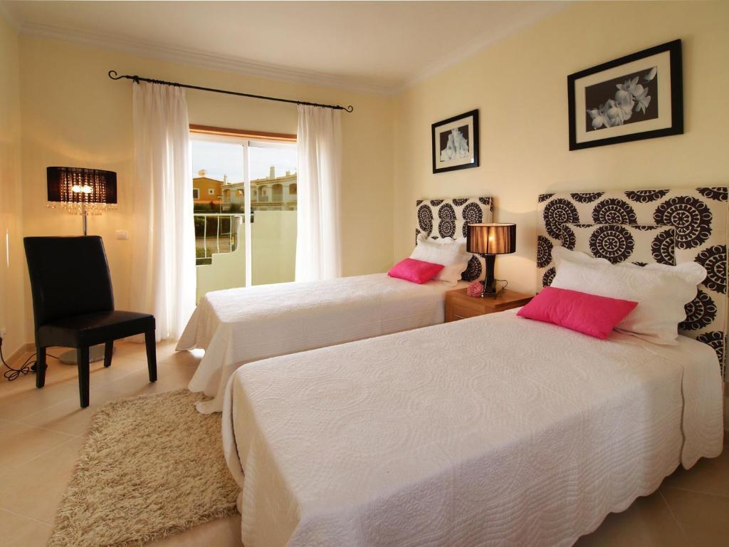 Oasis Parque Country Club Hotel Portimao Bilik gambar