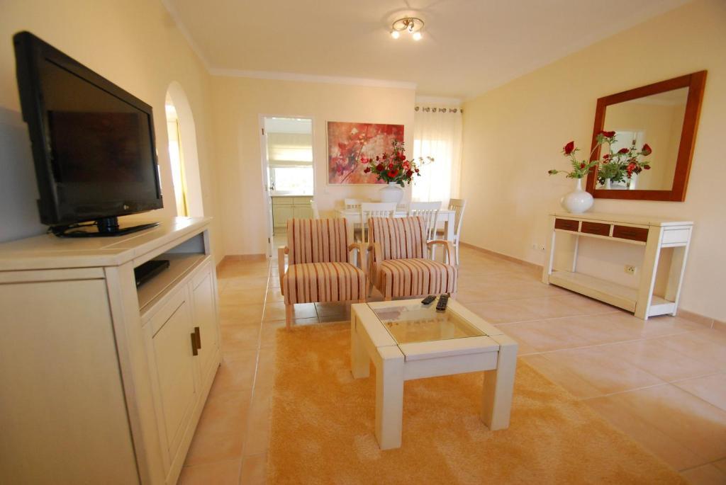 Oasis Parque Country Club Hotel Portimao Bilik gambar