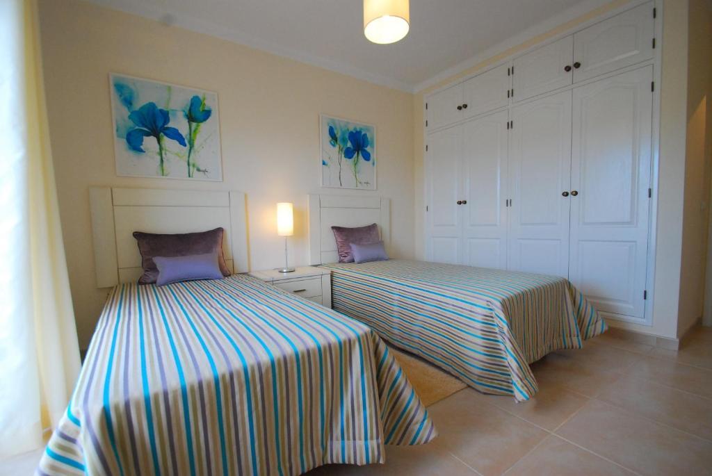 Oasis Parque Country Club Hotel Portimao Bilik gambar